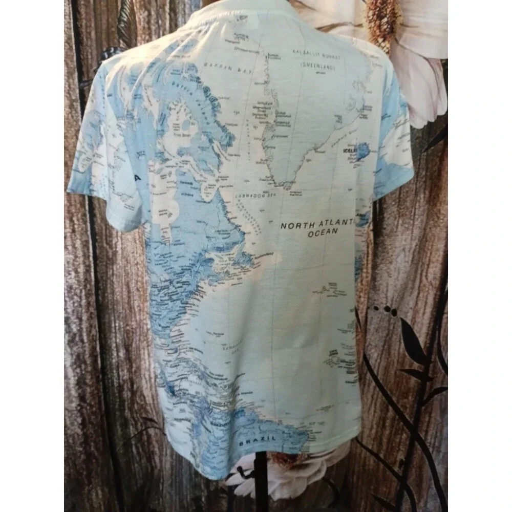 Exclusive Tee North Atlantic Ocean," "Brazil," and "Labrador Sea" - Picture 3 of 6
